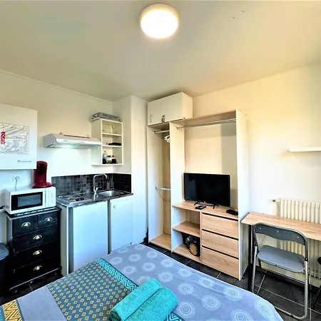 Proche Gare Et Commodites Daire *