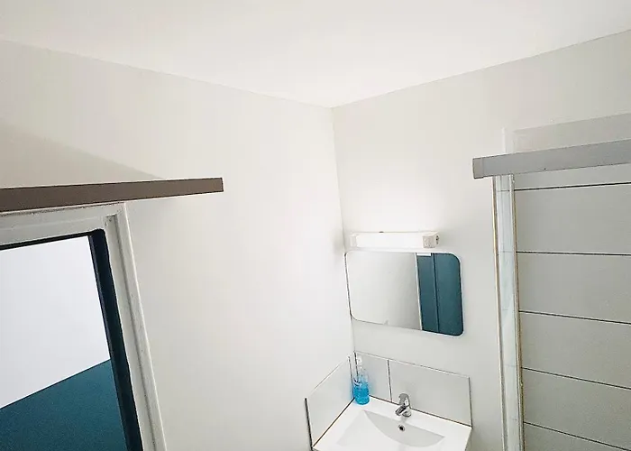 Proche Gare Et Commodites Apartment *